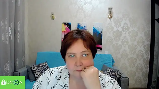 Snapshot of QUEEN02030 chatting on 04/08/26, 03:02 QUEEN02030 online show from 04/08/26, 03:02