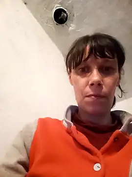 VikaBakerX online show from 04/21/26, 04:13
