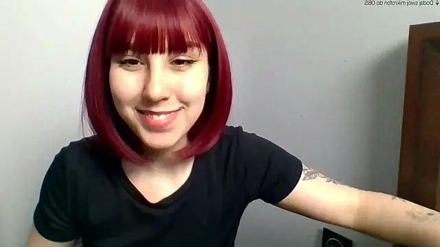 Snapshot of ZaraHotTeen chatting on 05/18/26, 01:27 ZaraHotTeen online show from 05/18/26, 01:27
