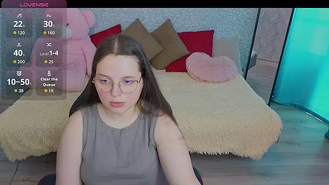 Snapshot of SofiDreamm chatting on 06/23/26, 02:37 SofiDreamm online show from 06/23/26, 02:37