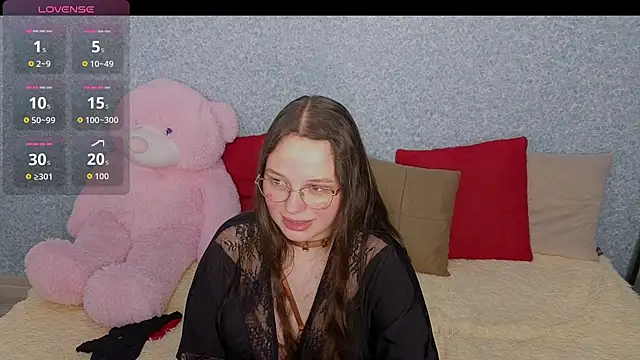 Snapshot of SofiDreamm chatting on 06/25/26, 08:25 SofiDreamm online show from 06/25/26, 08:25