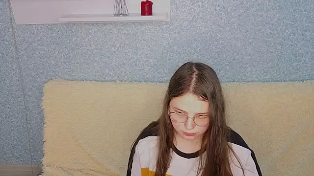 Snapshot of SofiDreamm chatting on 04/01/26, 02:03 SofiDreamm online show from 04/01/26, 02:03