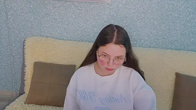 Snapshot of SofiDreamm chatting on 04/04/26, 02:12 SofiDreamm online show from 04/04/26, 02:12