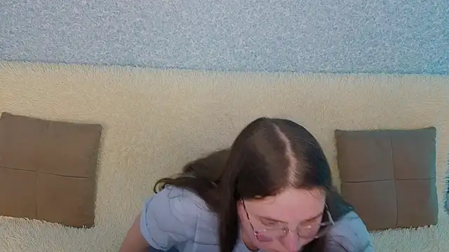 SofiDreamm online show from 04/15/26, 02:32