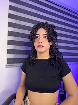 Snapshot of Odett_Khastoff chatting on 04/15/26, 05:13 Odett Khastoff online show from 04/15/26, 05:13