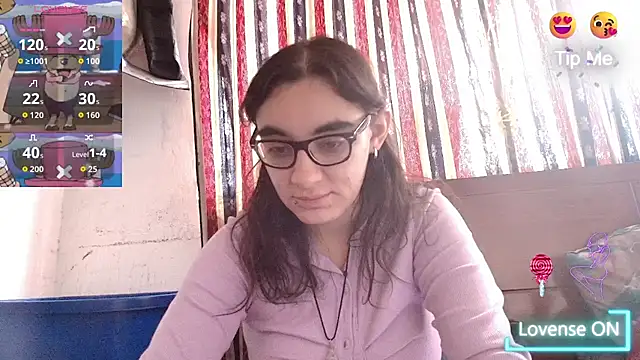 Snapshot of Ellaa_honey chatting on 06/27/26, 03:29 Ellaa honey online show from 06/27/26, 03:29