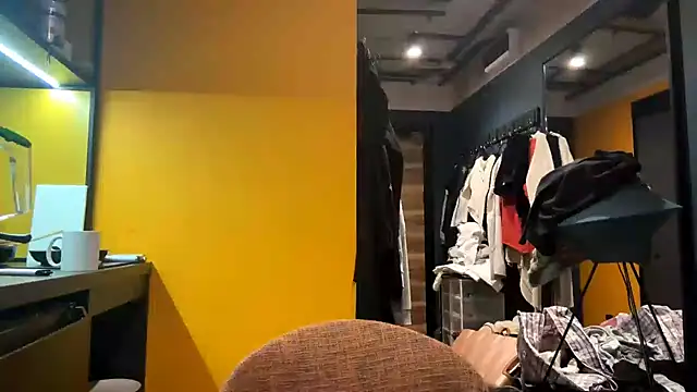 Darcia Luv online show from 04/07/26, 03:03