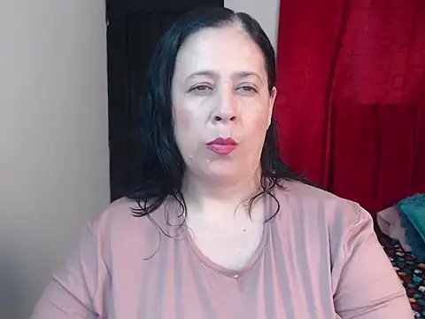 Snapshot of carlareyesk977 chatting on 06/02/26, 10:54 carlareyesk977 online show from 06/02/26, 10:54