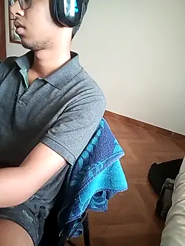 Snapshot of letsplaygame chatting on 04/13/26, 05:11 letsplaygame online show from 04/13/26, 05:11