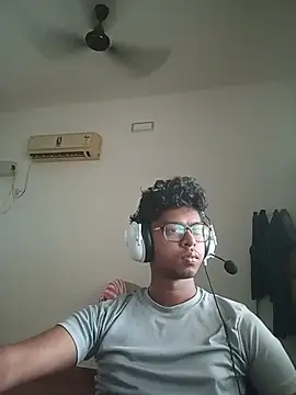 Snapshot of letsplaygame chatting on 07/09/26, 02:12 letsplaygame online show from 07/09/26, 02:12