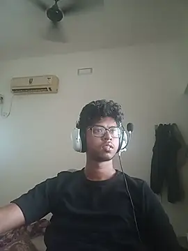 Snapshot of letsplaygame chatting on 07/18/26, 07:17 letsplaygame online show from 07/18/26, 07:17