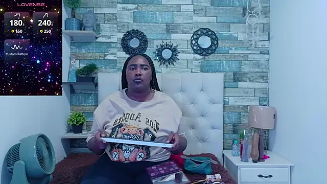 Skylernaomi online show from 05/23/26, 01:54