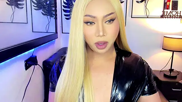  YourBeautifulShemale  online show from 05/19/26, 09:38