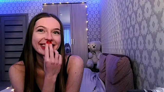 Snapshot of sexyamelia_meow chatting on 04/16/26, 04:41 sexyamelia meow online show from 04/16/26, 04:41