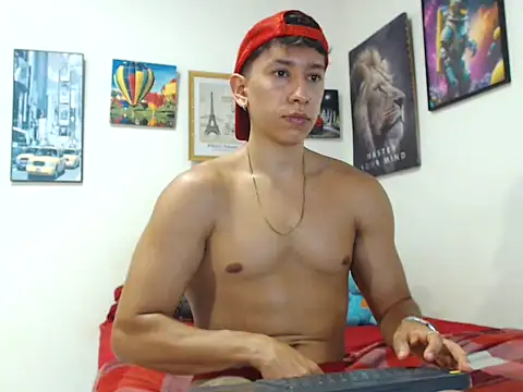 Snapshot of jeffsexybody chatting on 06/11/26, 12:32 jeffsexybody online show from 06/11/26, 12:32