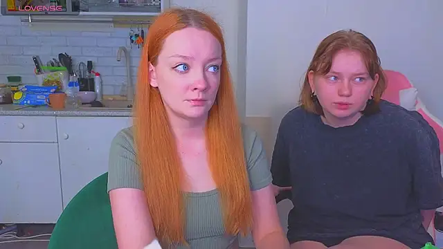 Snapshot of Sun__shiine chatting on 04/09/26, 02:56 Sun shiine online show from 04/09/26, 02:56