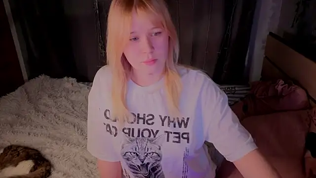 unburnedgirl online show from 05/04/26, 05:16