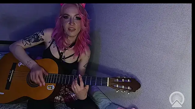 KoryFarmak online show from 04/04/26, 01:39