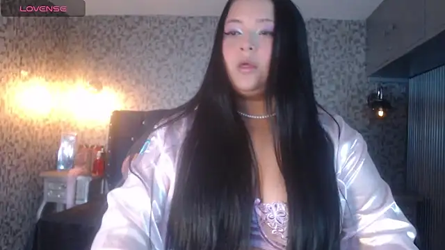 KamylaBiker online show from 05/17/26, 01:05