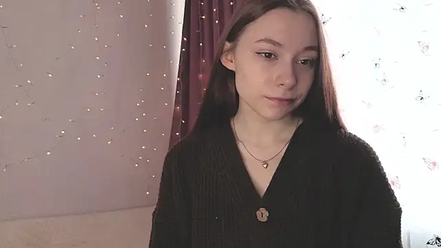 Snapshot of MissyLarde chatting on 04/11/26, 08:29 MissyLarde online show from 04/11/26, 08:29