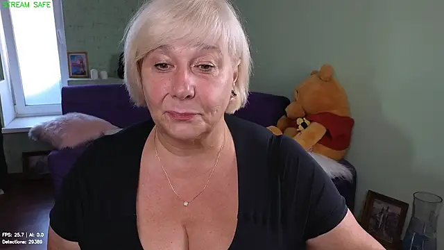 Snapshot of Milane_Milky chatting on 06/19/26, 05:02 Milane Milky online show from 06/19/26, 05:02