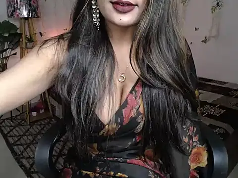 Naughty Stripgirl0 online show from 04/05/26, 03:30