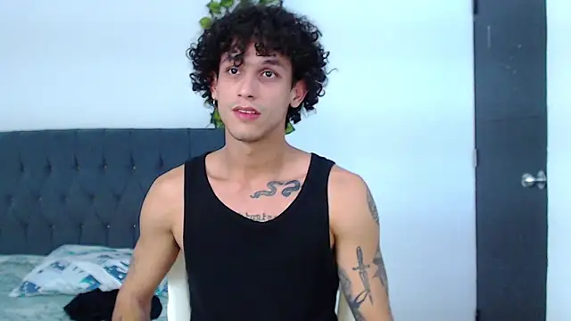 Snapshot of Dann_carterr chatting on 04/02/26, 03:24 Dann carterr online show from 04/02/26, 03:24