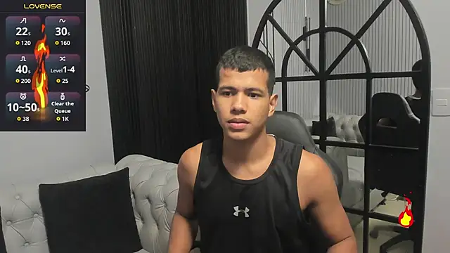 Snapshot of noahdark_ chatting on 05/20/26, 02:52 noahdark online show from 05/20/26, 02:52