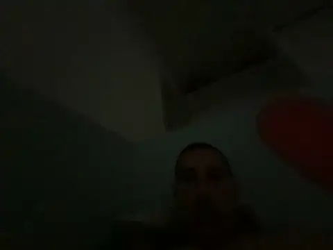 Snapshot of Rebeu_77 chatting on 05/17/26, 01:44 Rebeu 77 online show from 05/17/26, 01:44