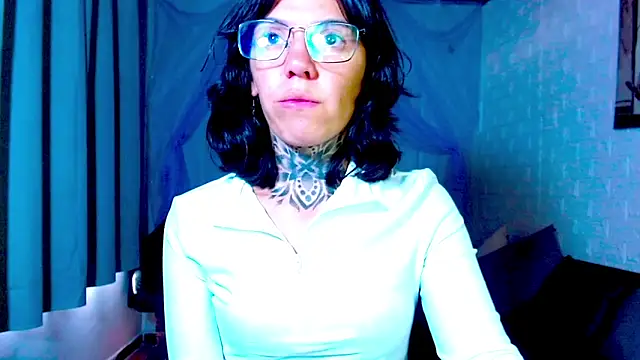 Snapshot of LannieGonzales chatting on 04/01/26, 06:38 LannieGonzales online show from 04/01/26, 06:38