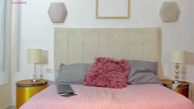  blowsex  online show from 04/07/26, 01:13