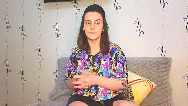 Snapshot of Hey_baddie chatting on 04/14/26, 07:13 Hey baddie online show from 04/14/26, 07:13