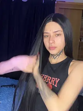 Snapshot of Babeel_ chatting on 07/17/26, 02:20 Babeel online show from 07/17/26, 02:20