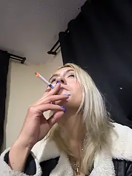 Snapshot of Lia_fire chatting on 04/09/26, 03:08 Lia fire online show from 04/09/26, 03:08