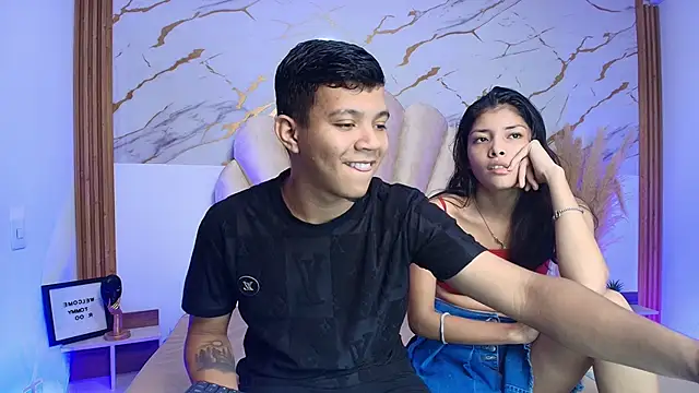 Snapshot of Miaa_Hero chatting on 04/07/26, 07:37 Miaa Hero online show from 04/07/26, 07:37