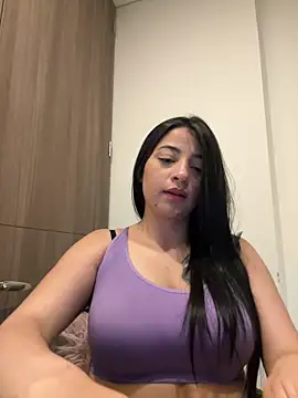 nicole bunny21 online show from 04/07/26, 01:29