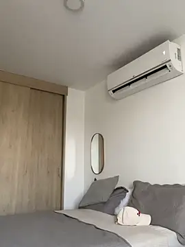 tammarasilk online show from 04/14/26, 09:53