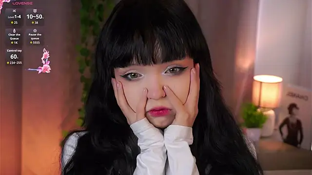 CandiceDossantos online show from 04/08/26, 08:49