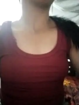 Snapshot of Lisa-aa chatting on 04/11/26, 02:10 Lisa-aa online show from 04/11/26, 02:10