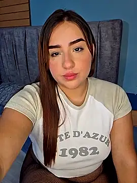 Snapshot of Salma_saad chatting on 06/03/26, 10:25 Salma saad online show from 06/03/26, 10:25