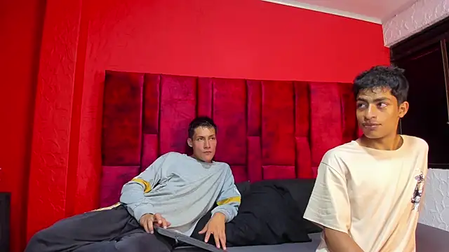 LuckandSamuel online show from 04/28/26, 02:21