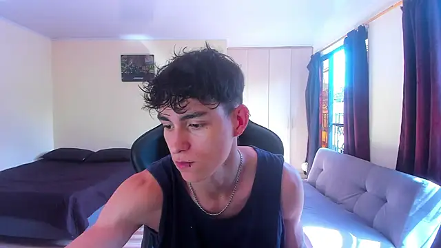 Luke Chill online show from 04/21/26, 02:01