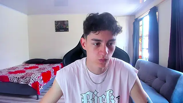 Luke Chill online show from 04/01/26, 06:38