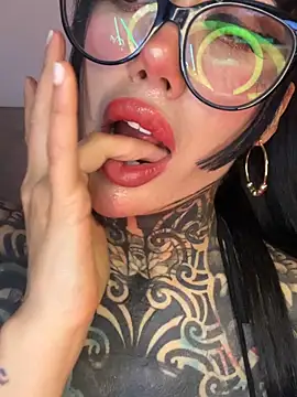 Musedreams online show from 05/02/26, 02:17
