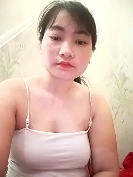 Linh Hoang online show from 06/04/26, 07:57