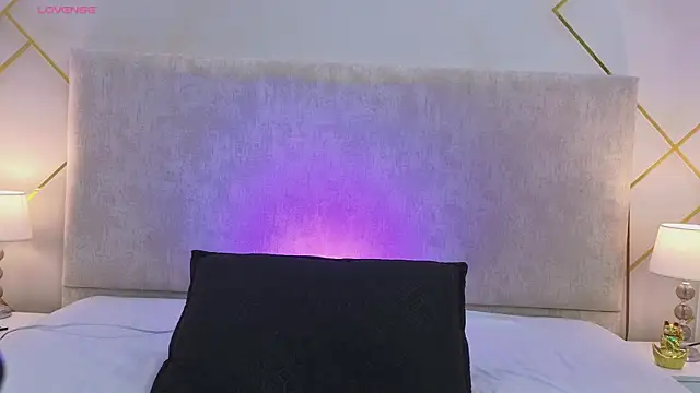 Sammi Evanns online show from 07/02/26, 03:23