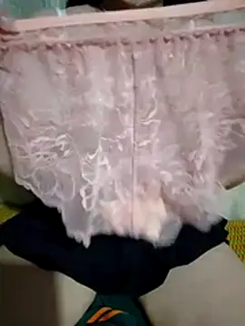 Mi-Naney online show from 05/14/26, 03:31
