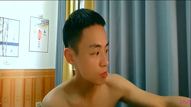Snapshot of davidboys chatting on 06/15/26, 05:18 davidboys online show from 06/15/26, 05:18
