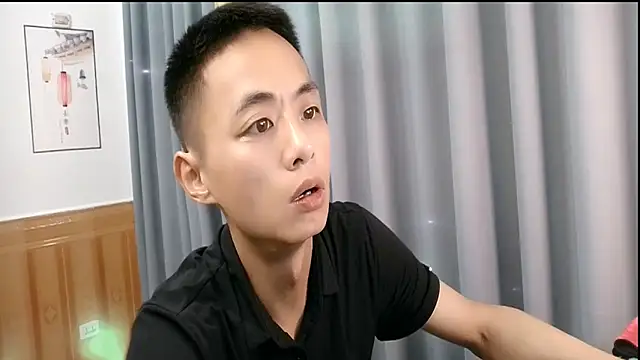 Snapshot of davidboys chatting on 06/07/26, 06:29 davidboys online show from 06/07/26, 06:29