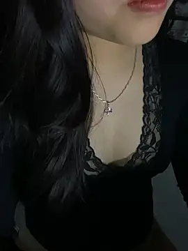 Rosecute11 online show from 04/13/26, 03:05